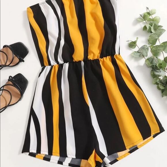 Stripped Romper - Picture 3 of 5